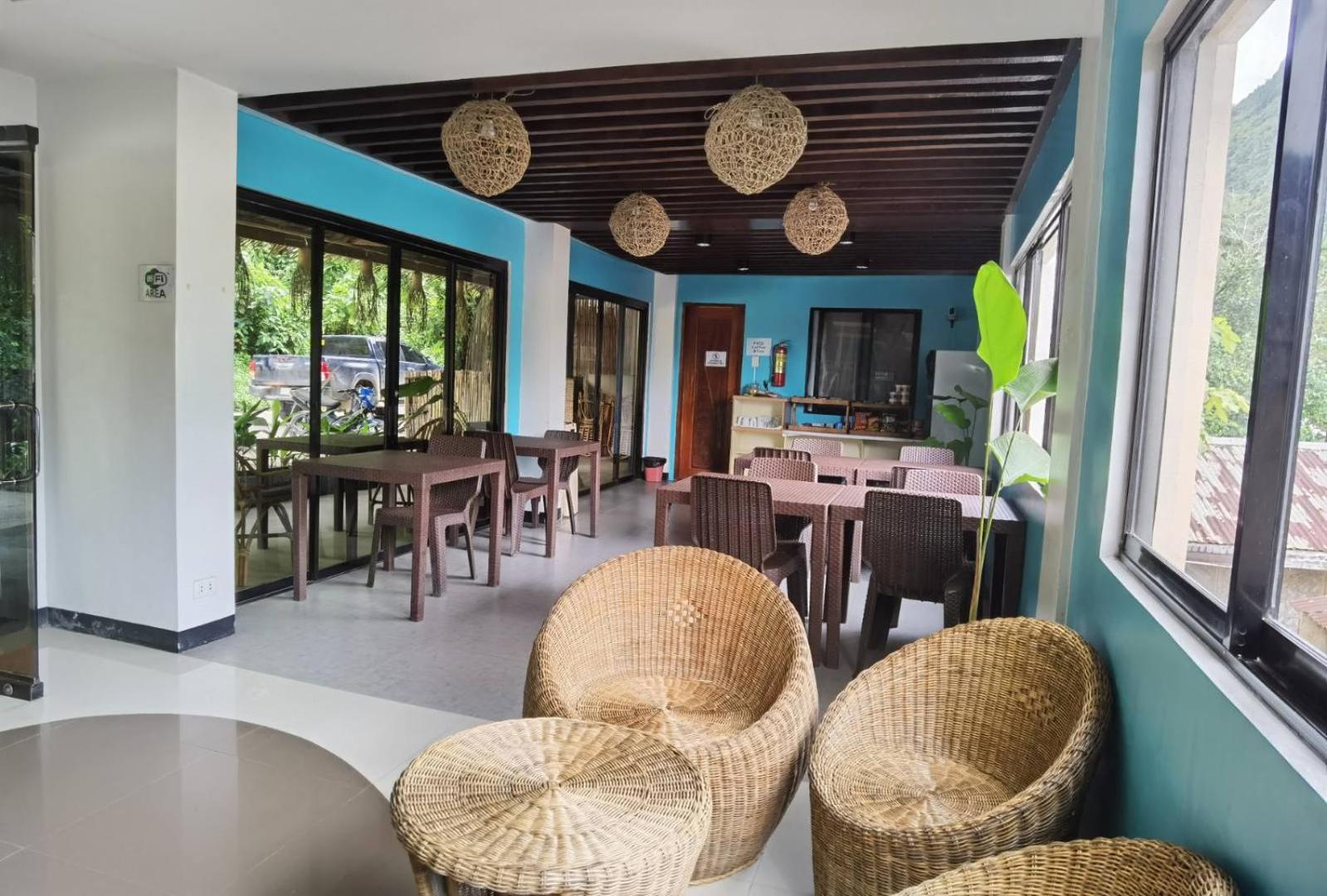 Amos Pili Tree Inn Powered By Cocotel El Nido Esterno foto